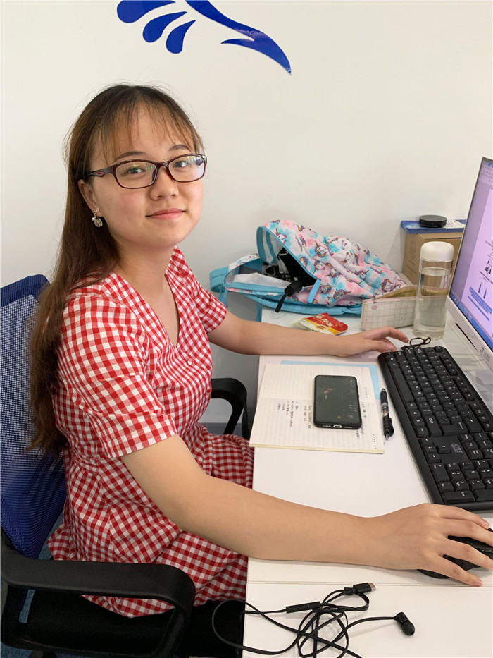 潘淑兰.jpg